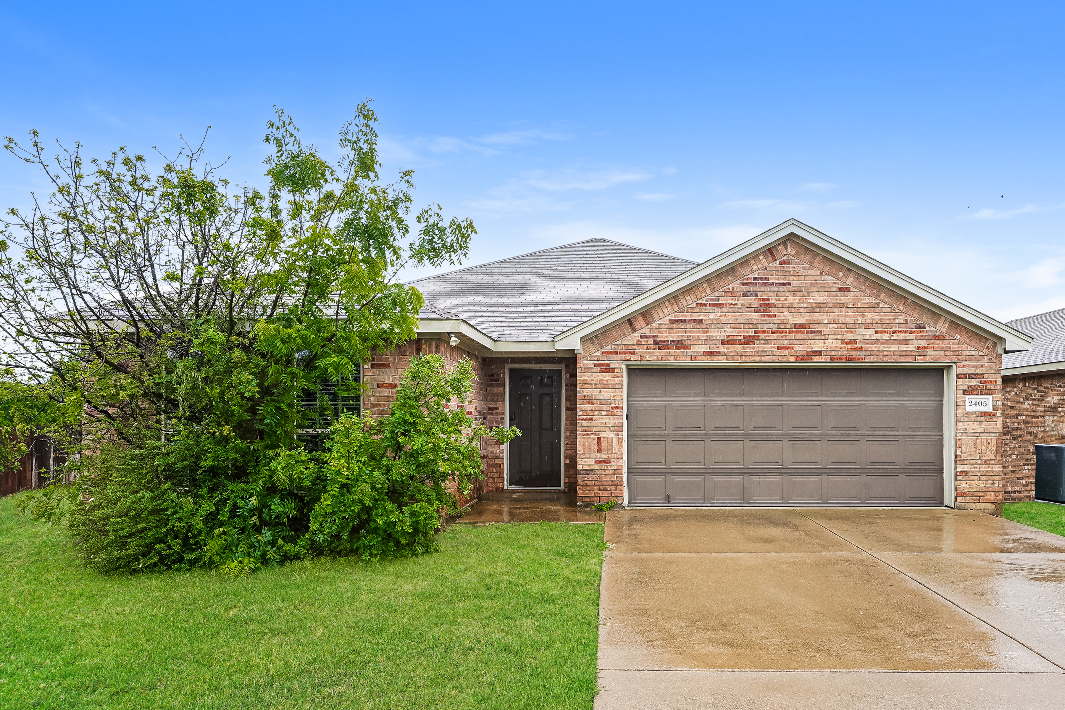 2405 Galemeadow Dr Fort Worth, TX 76123